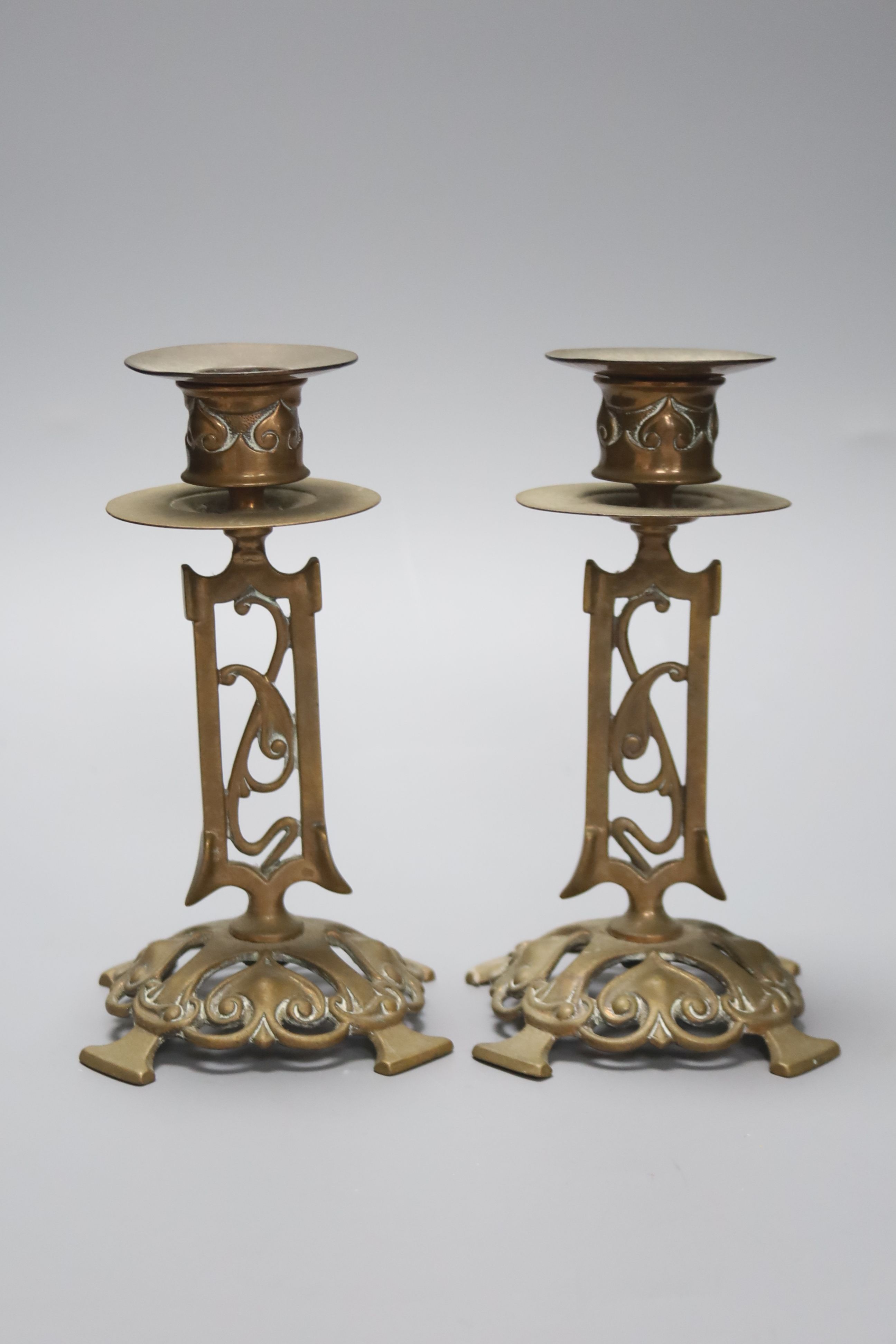 A pair of Art Nouveau candlesticks by William Tonks & Sons, height 18cm